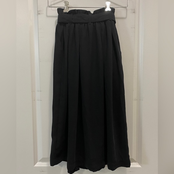 NWOT H&M High-Waisted Midi Skirt Size 0 - Picture 3 of 6